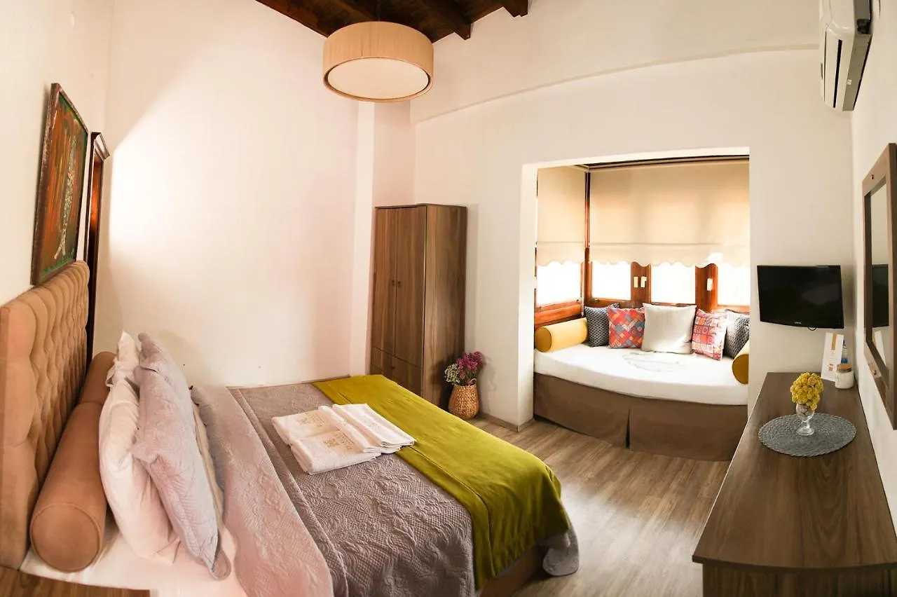 Bed & Breakfast Zevkliler Alacati Boutique Hotel & Fine Dining