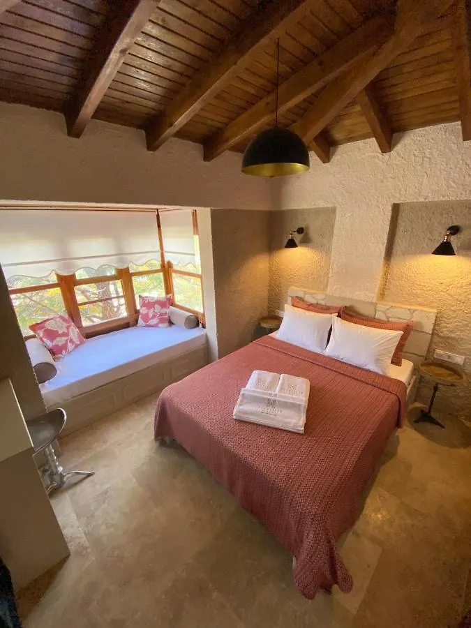 Zevkliler Alacati Boutique Hotel & Fine Dining 0*,